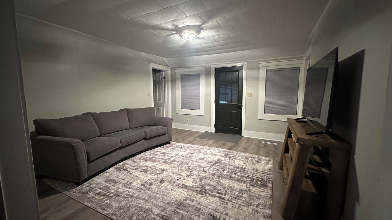 Photo of Livingroom in Norwalk
