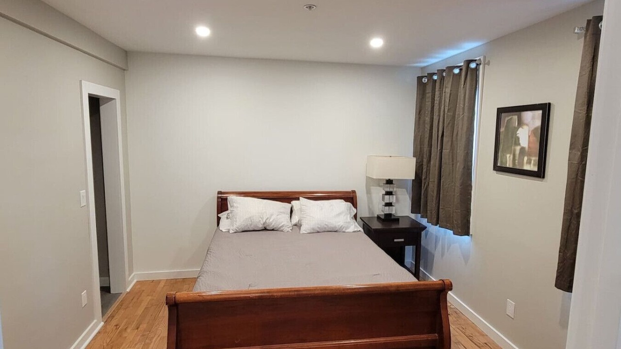 Photo of Bedroom in Maryville