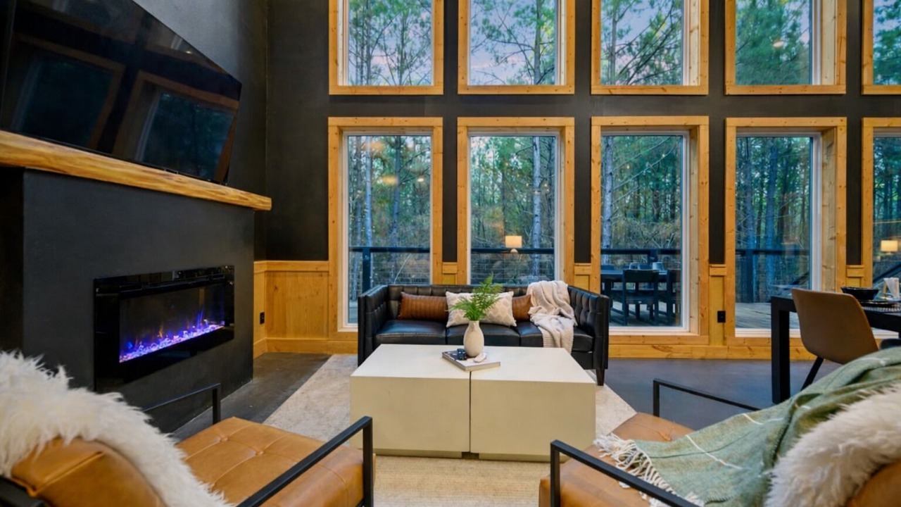 Photo of Livingroom in Pickens