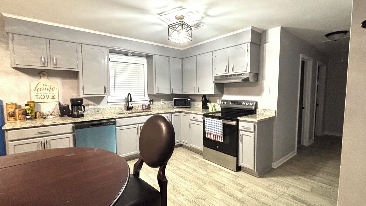 Photo of Kitchen in Brownsville