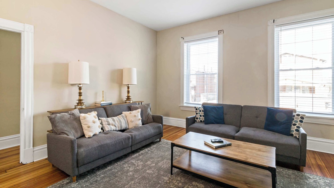 Photo of Livingroom in Benton Park