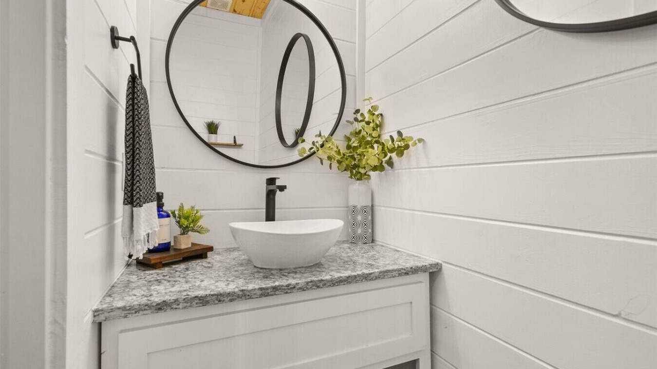 Photo of Bathroom in Pickens