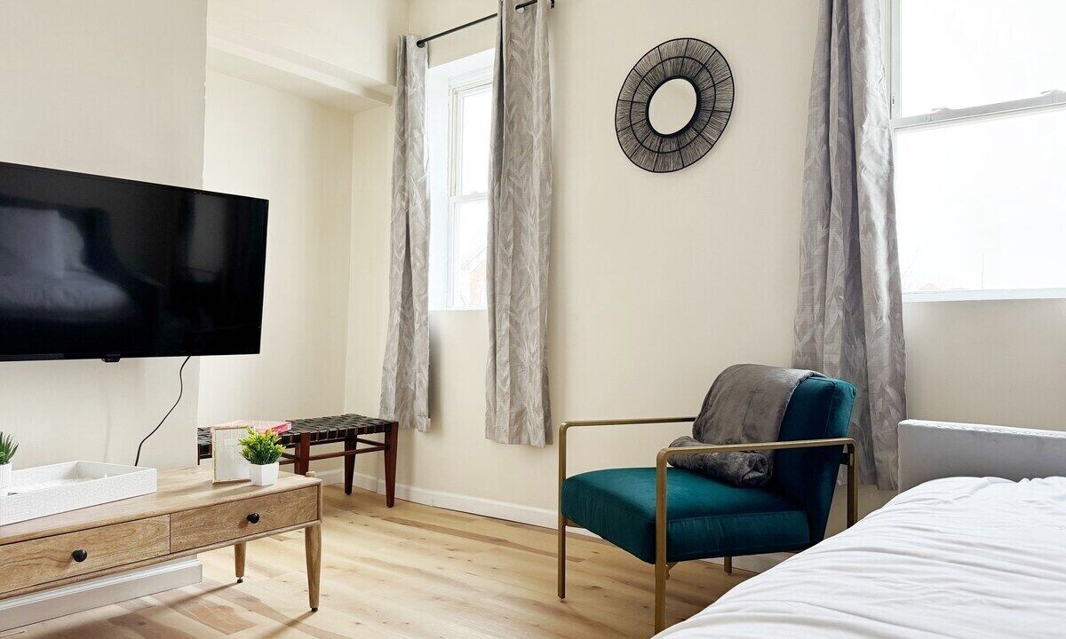 Photo of Bedroom in Evansville