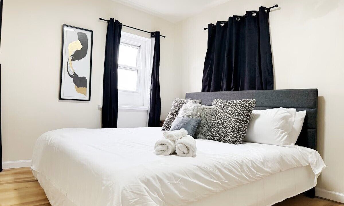 Photo of Bedroom in Evansville