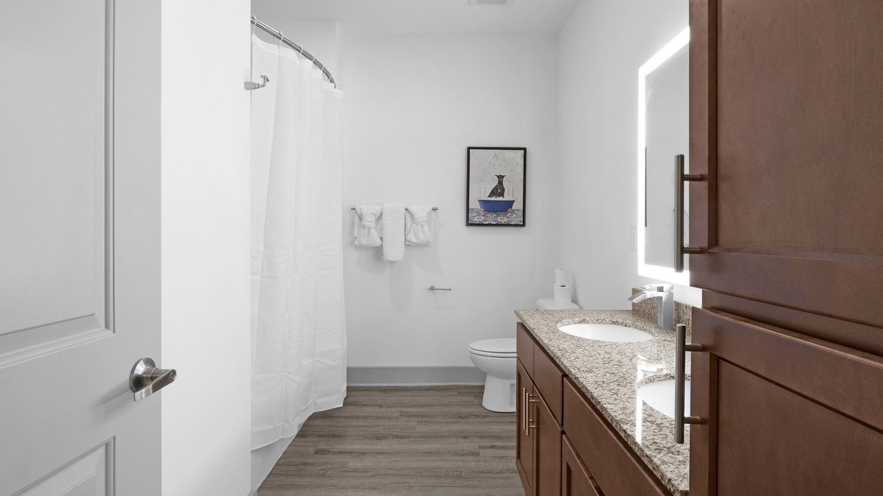 Photo of Bathroom in Farragut