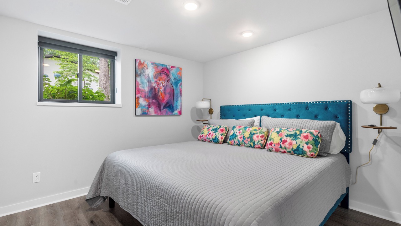 Photo of Bedroom in Sunset Bay