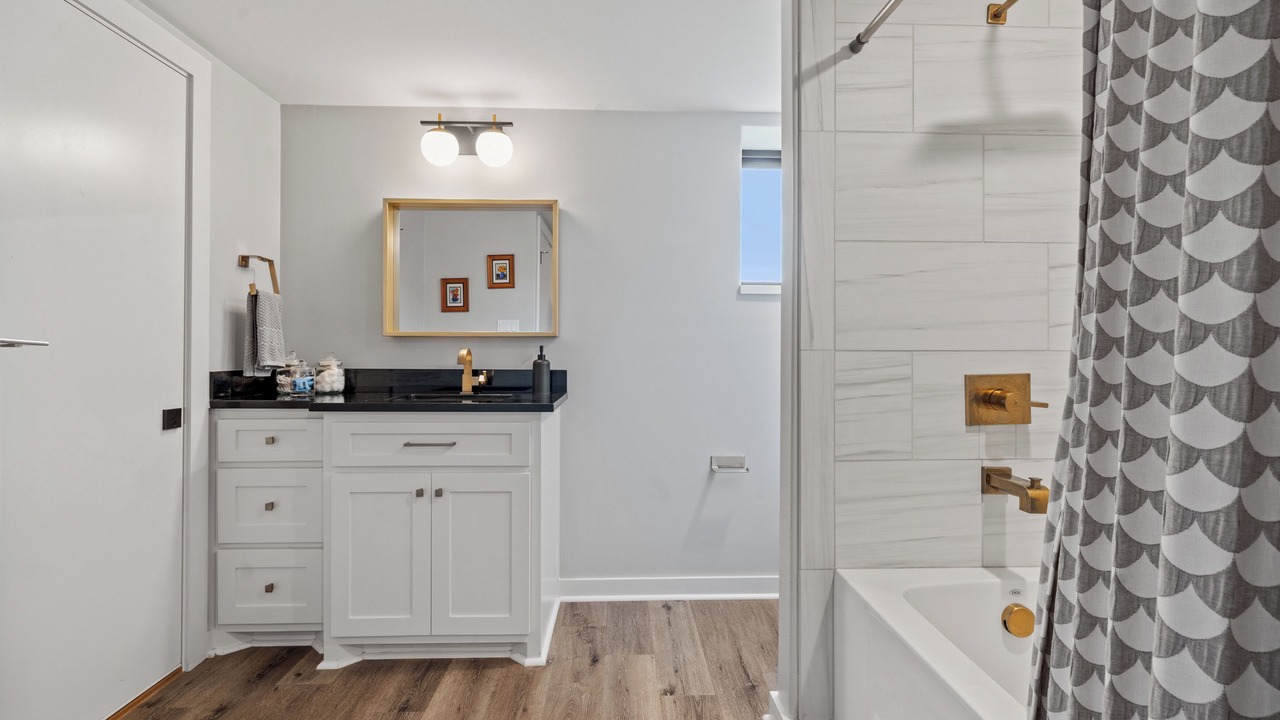 Photo of Bathroom in Sunset Bay