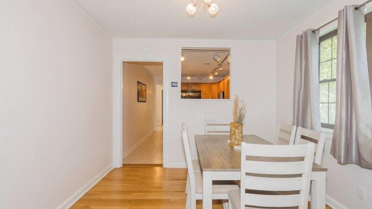 Photo of Livingroom in Little Rock