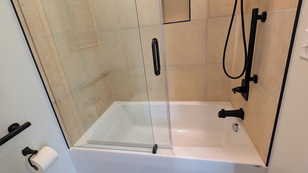 Photo of Bathroom in Maryville