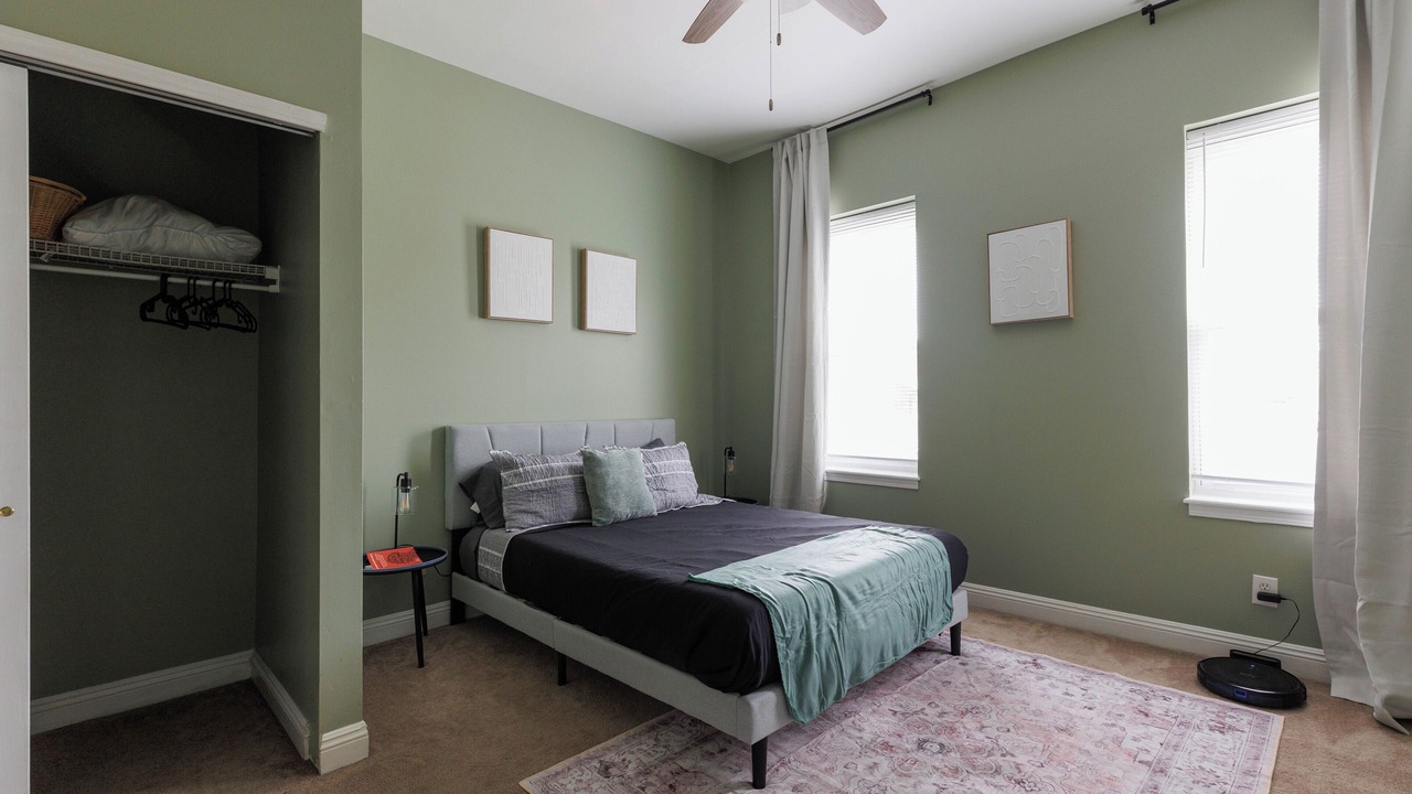Photo of Bedroom in Near Southside