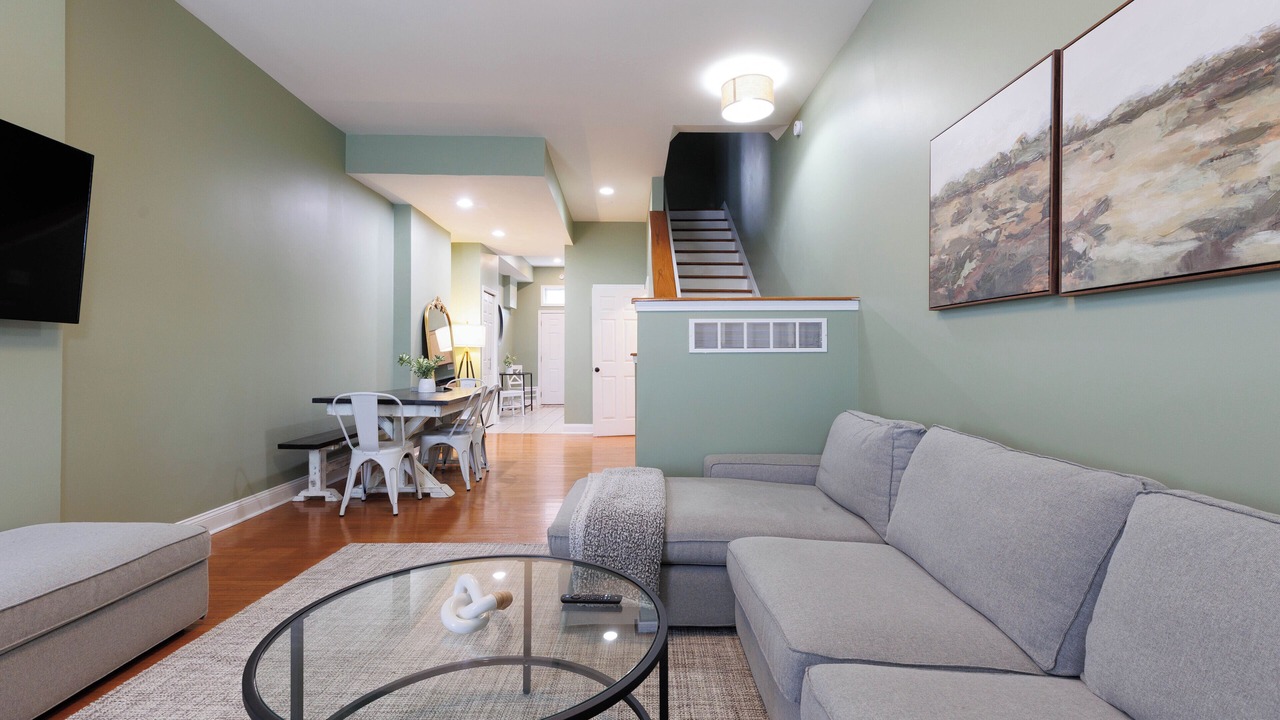 Photo of Livingroom in Near Southside