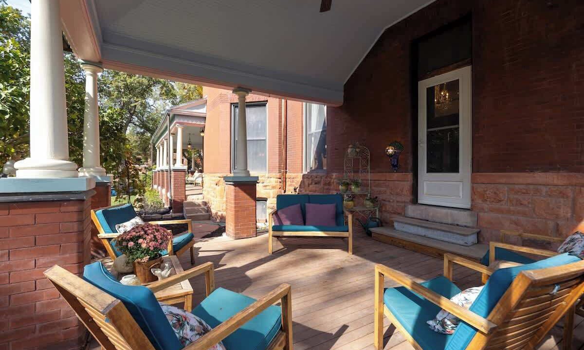 Photo of Patio Balcony in Northeast Kansas City