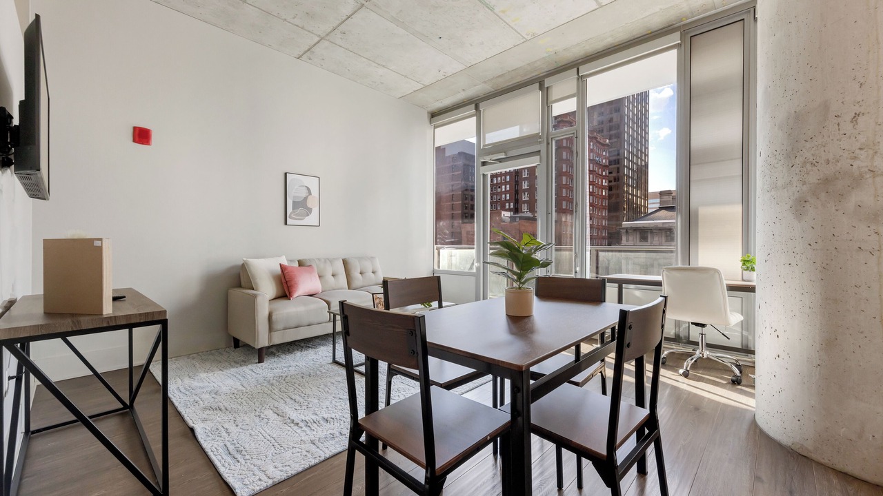 Photo of Livingroom in Downtown St. Louis