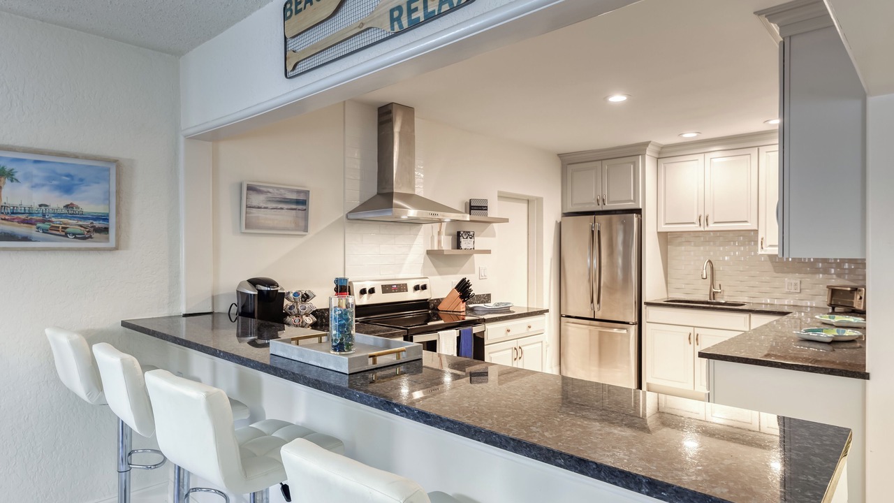 Photo of Kitchen in Lauderdale Beach
