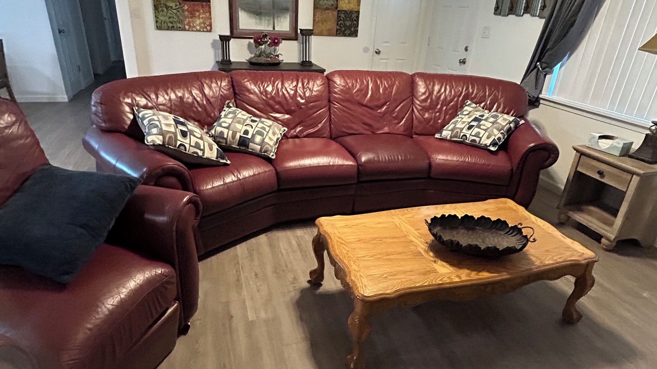 Photo of Livingroom in Jones Mills