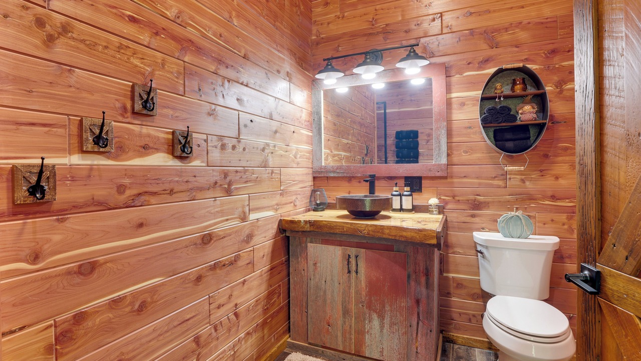 Photo of Bathroom in Galena