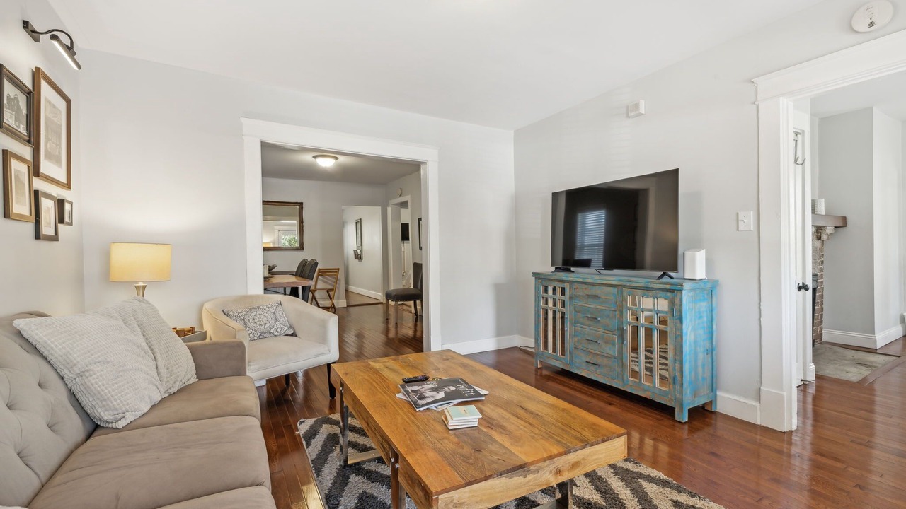 Photo of Bedroom in Salemtown