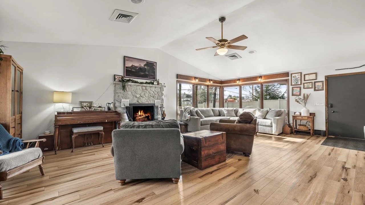 Photo of Livingroom in Park Ridge