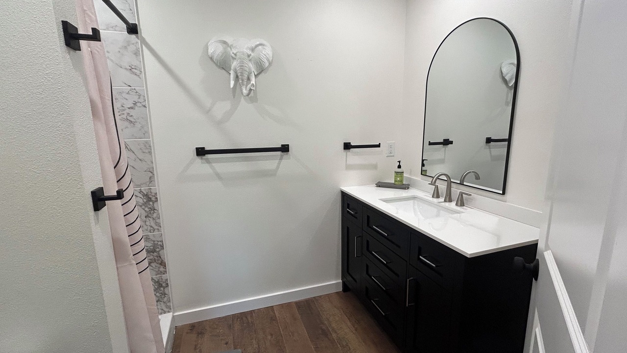 Photo of Bathroom in Sylvan Shores