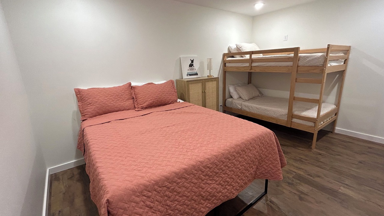 Photo of Bedroom in Sylvan Shores