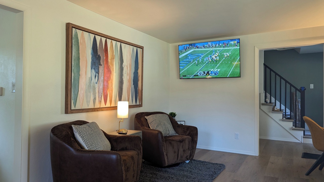 Photo of Livingroom in Ashwaubenon