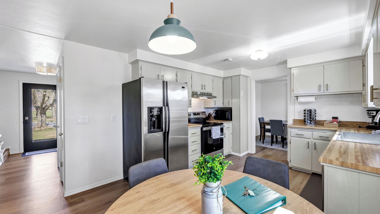 Photo of Kitchen in Ashwaubenon