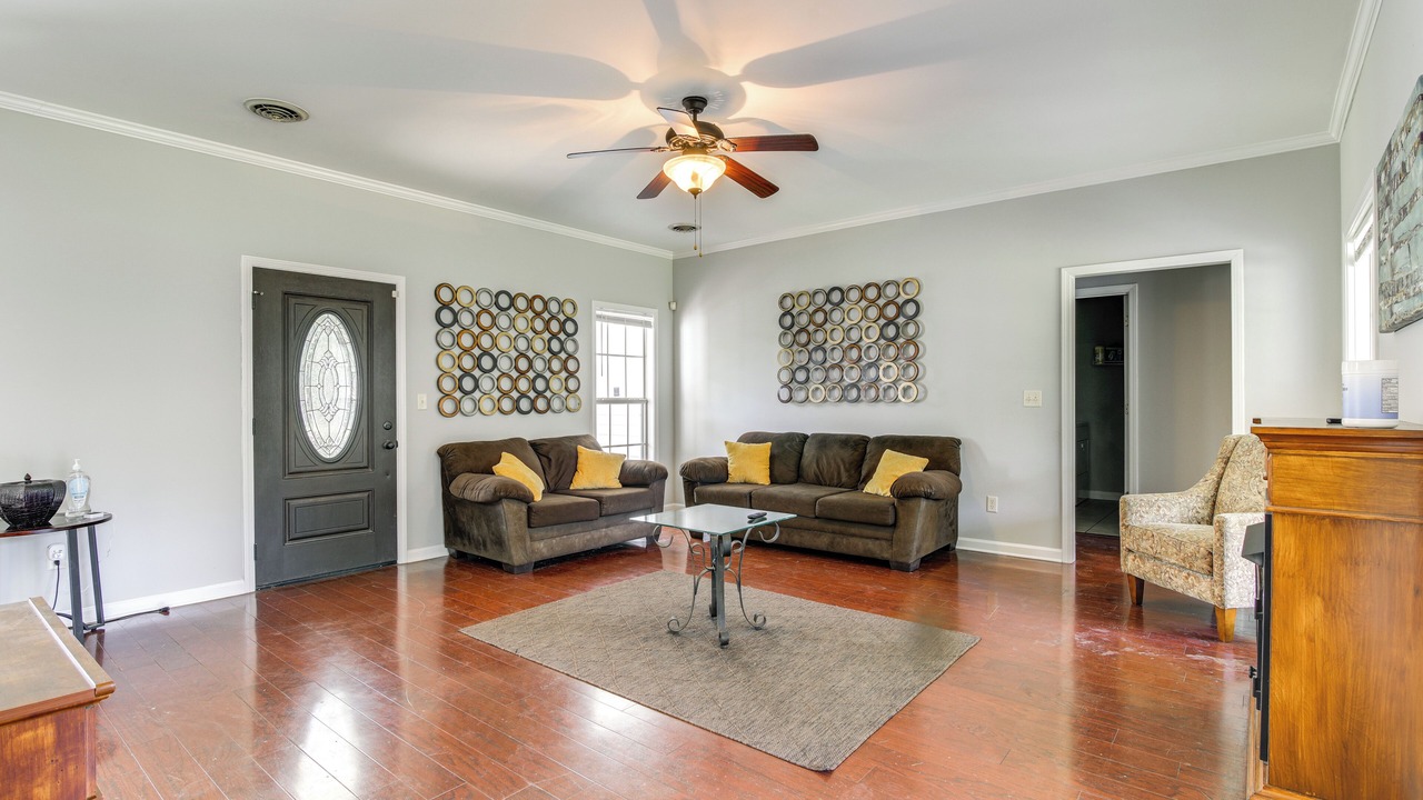 Photo of Livingroom in Independence