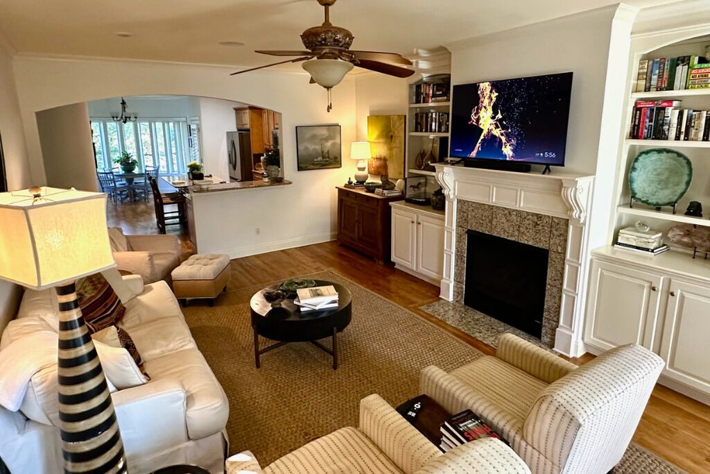 Photo of Livingroom in Country Club