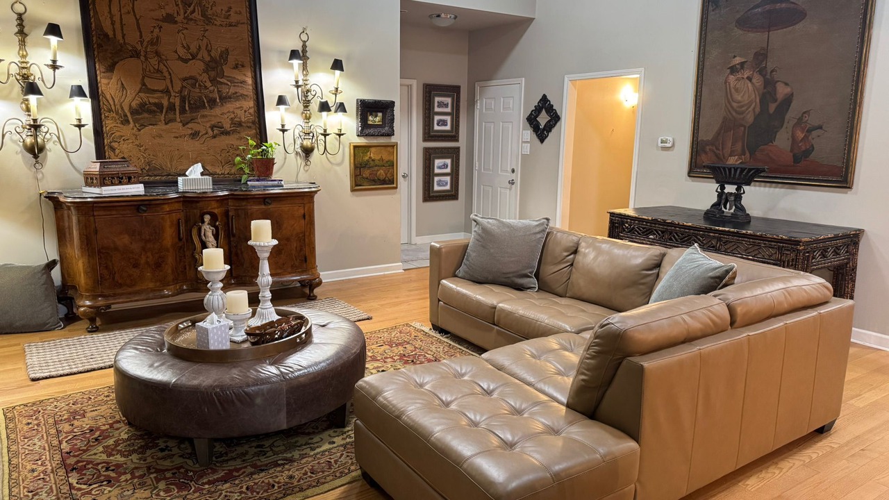 Photo of Livingroom in River Mountain