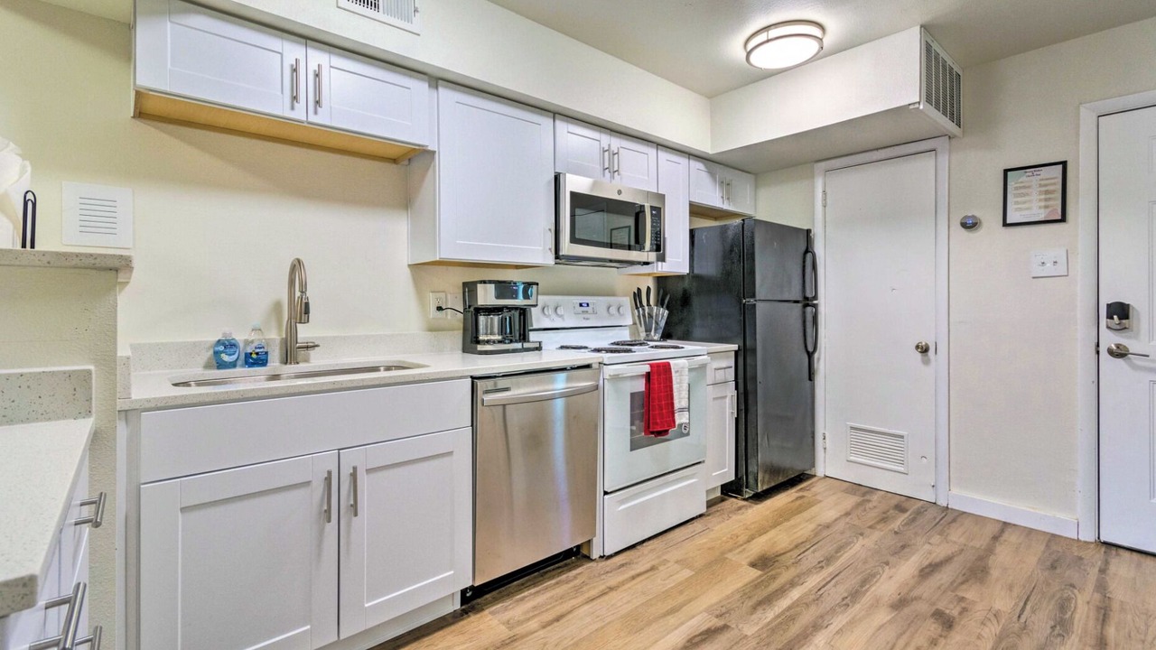Photo of Kitchen in Capital View