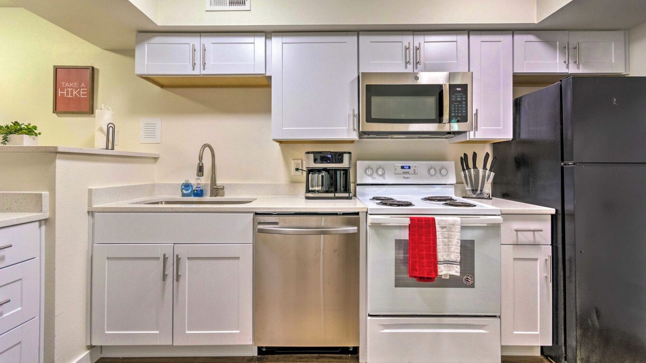 Photo of Kitchen in Capital View