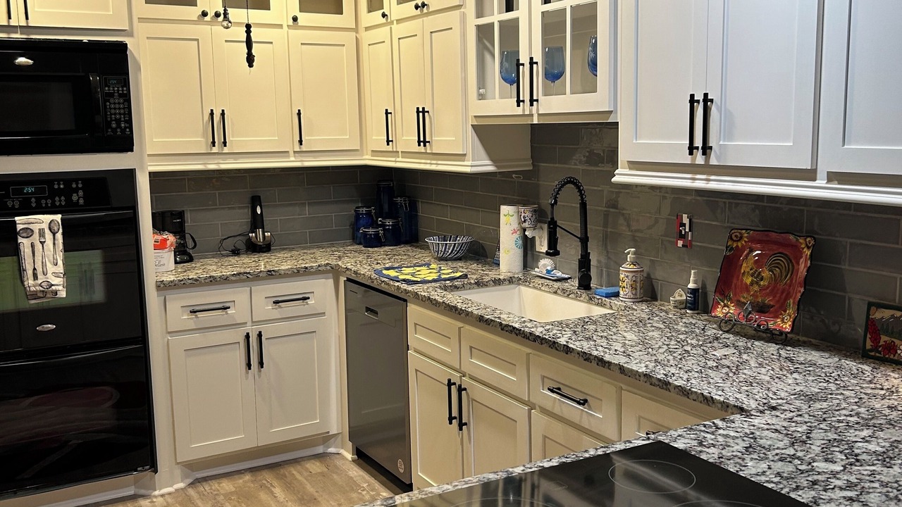 Photo of Kitchen in Guthrie