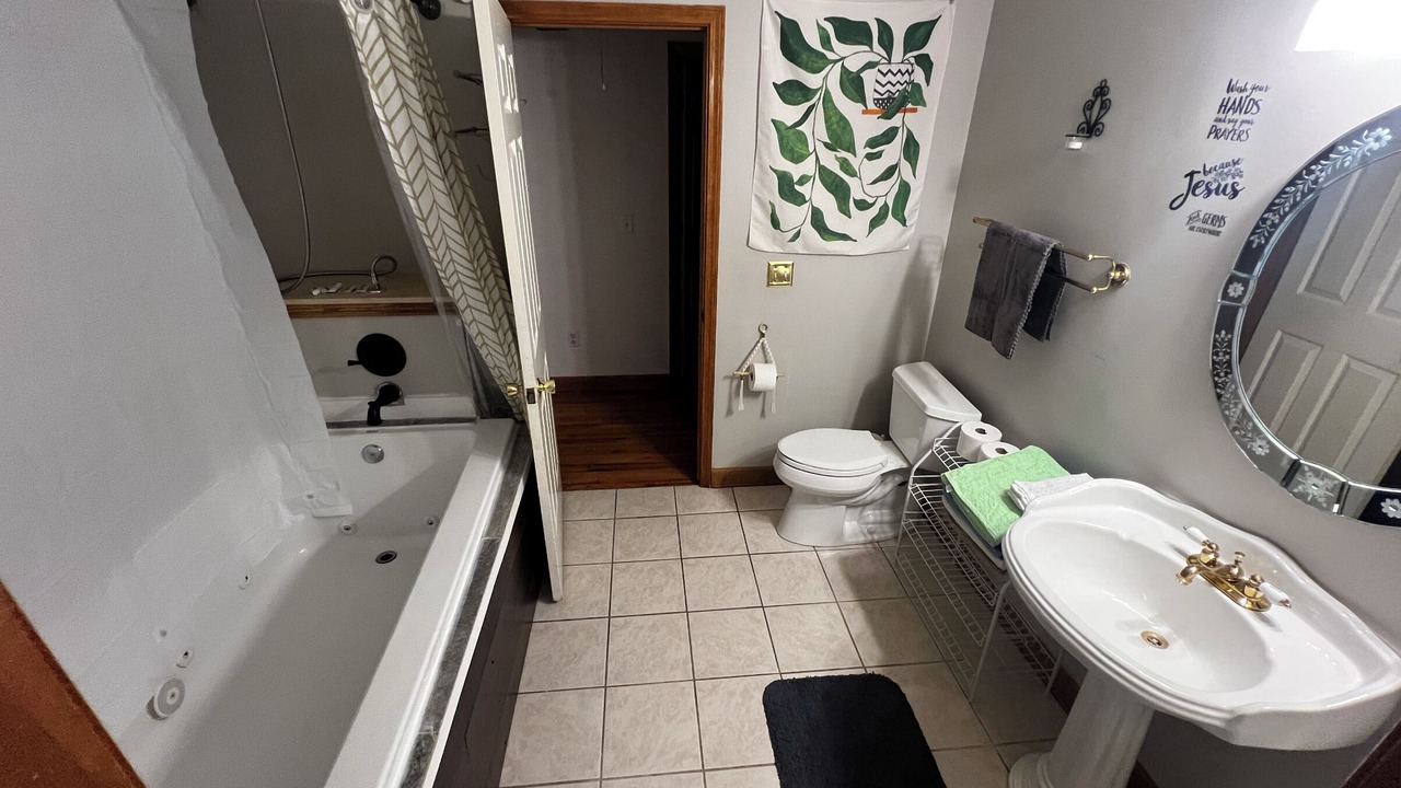 Photo of Bathroom in Goodlettsville
