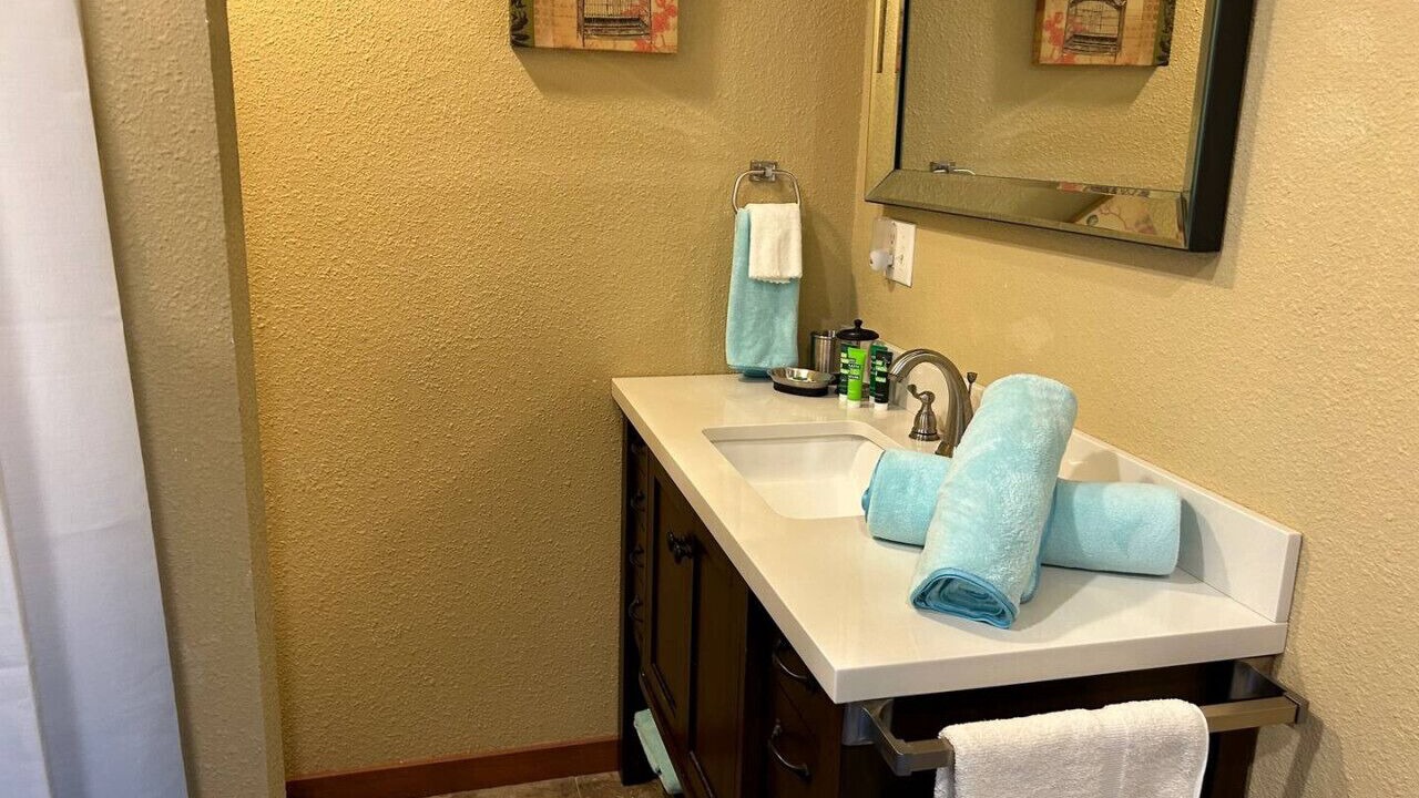 Photo of Bathroom in Holiday Island