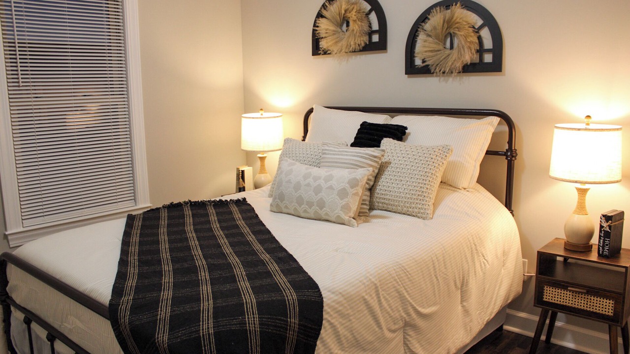 Photo of Bedroom in Savannah