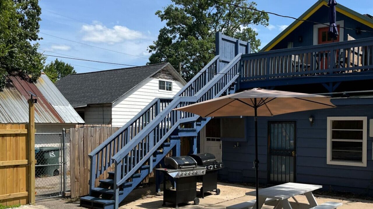 Photo of Outdoor in Capital View