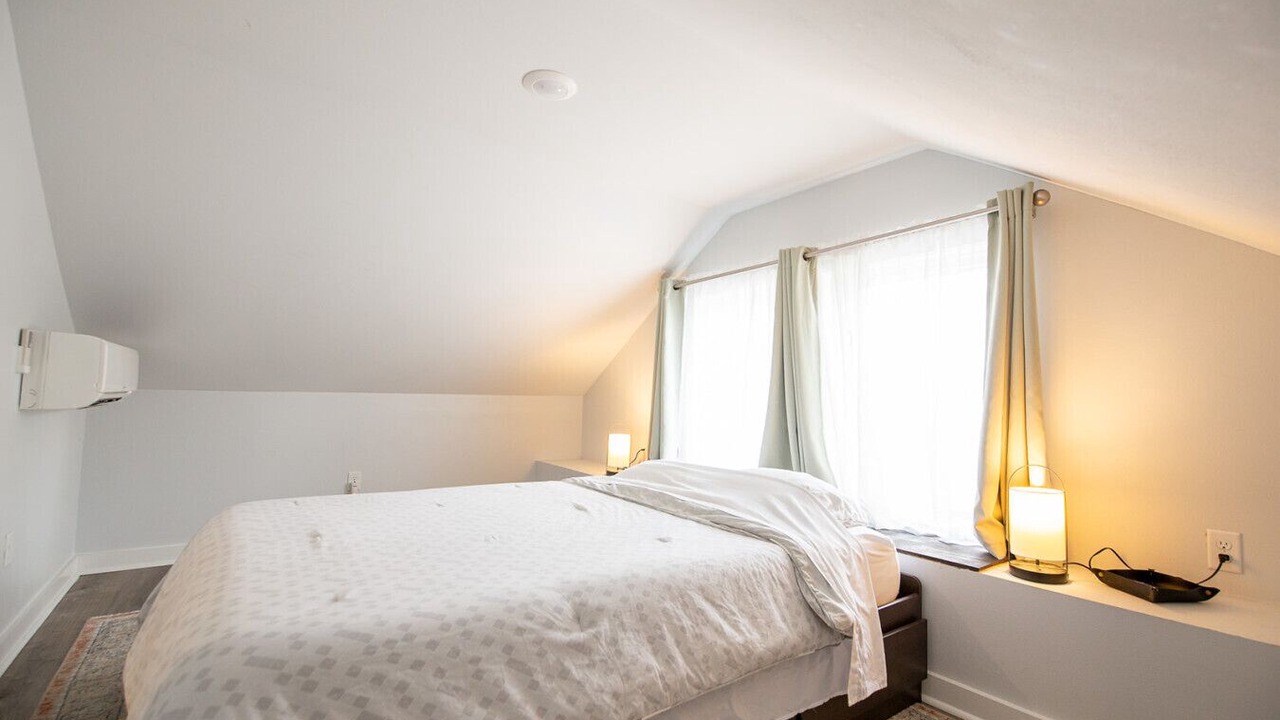 Photo of Bedroom in Capital View