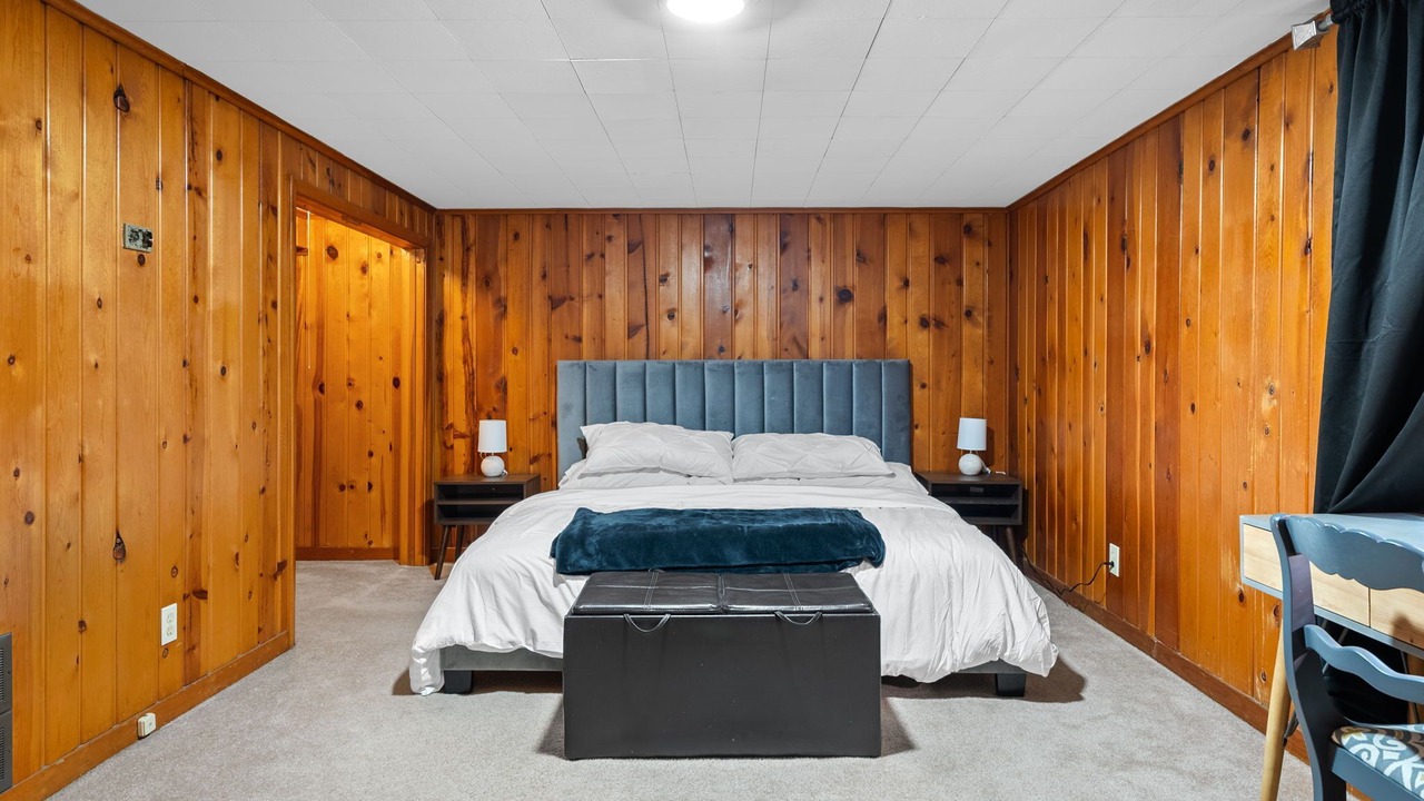 Photo of Bedroom in Summit Hill