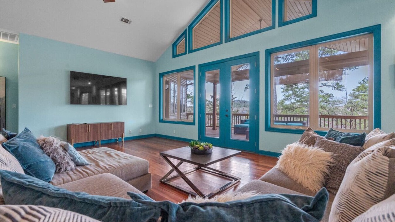 Photo of Livingroom in Hot Springs Village