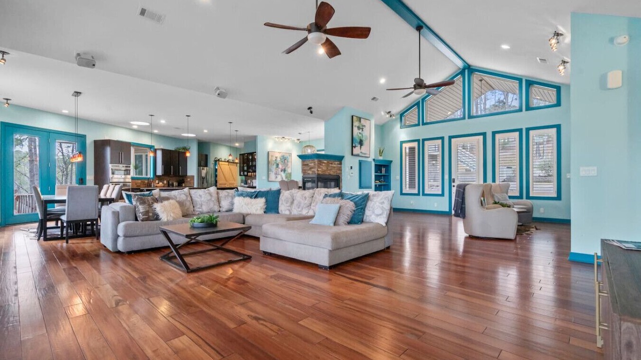 Photo of Livingroom in Hot Springs Village