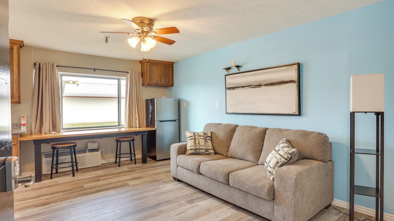 Photo of Bedroom in Oakland City