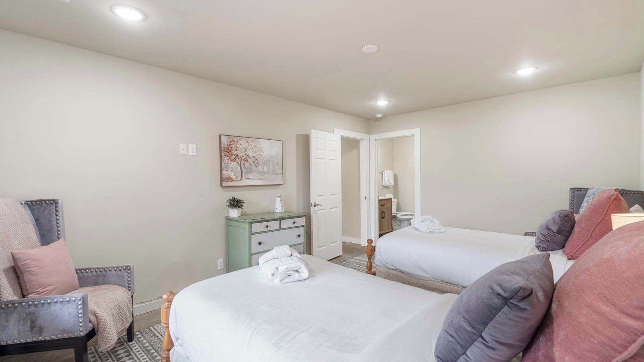 Photo of Bedroom in Little Flock