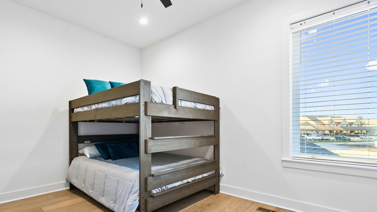 Photo of Bedroom in Piney