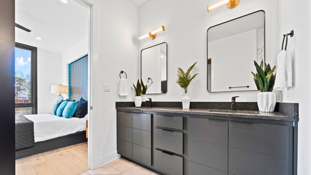 Photo of Bathroom in Piney