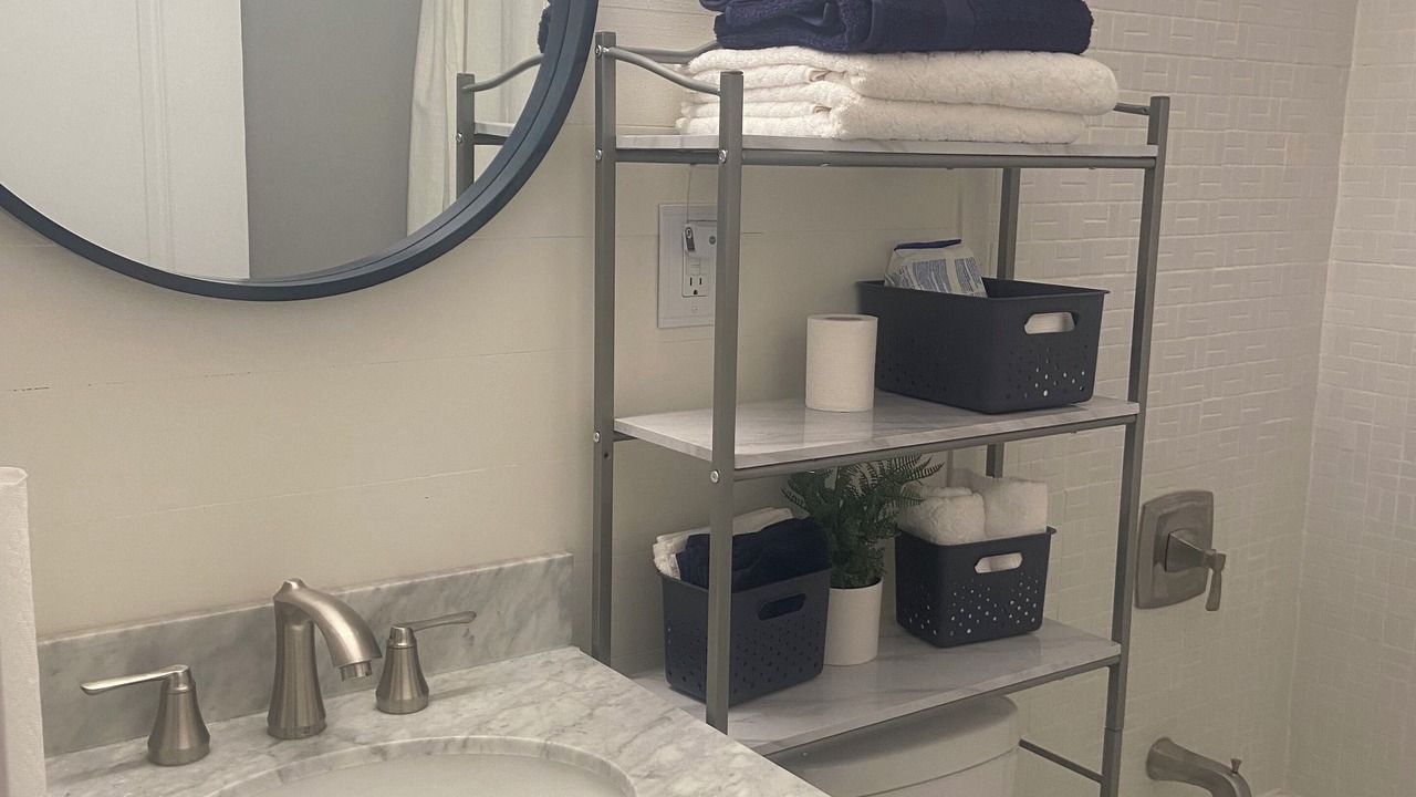 Photo of Bathroom in University District