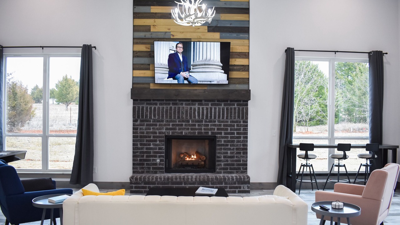 Photo of Livingroom in Purcell