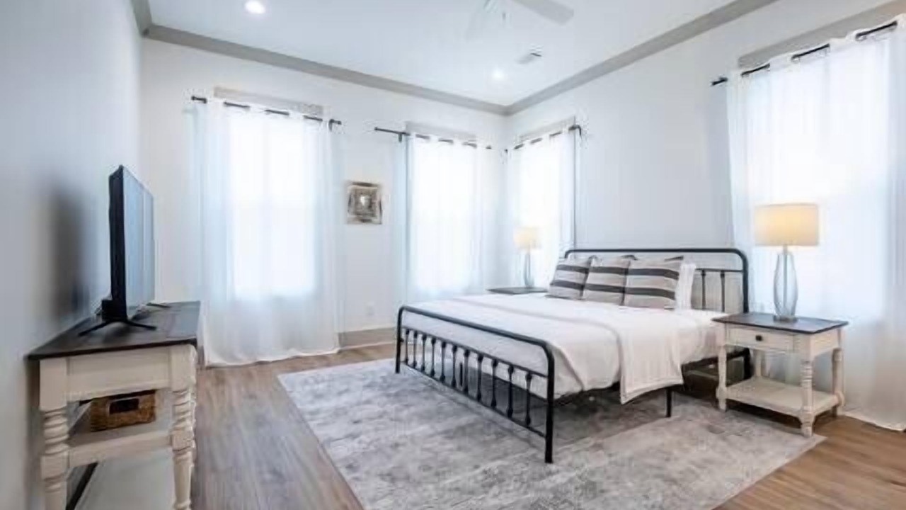 Photo of Bedroom in Plein Air