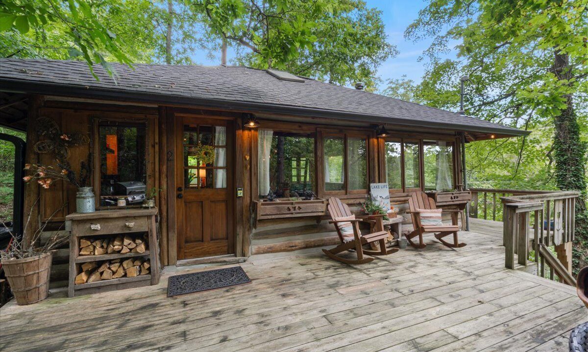 Photo of Patio Balcony in Eureka Springs