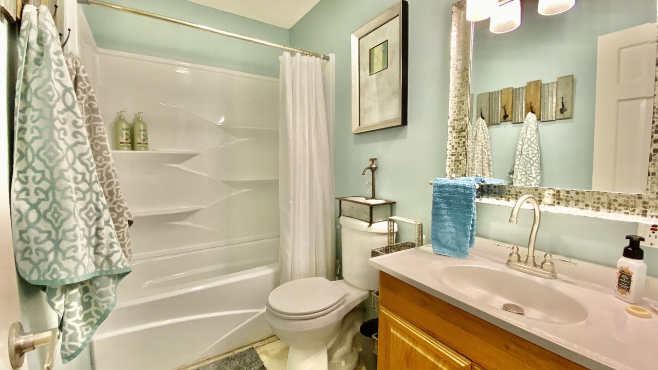 Photo of Bathroom in Hot Springs Village