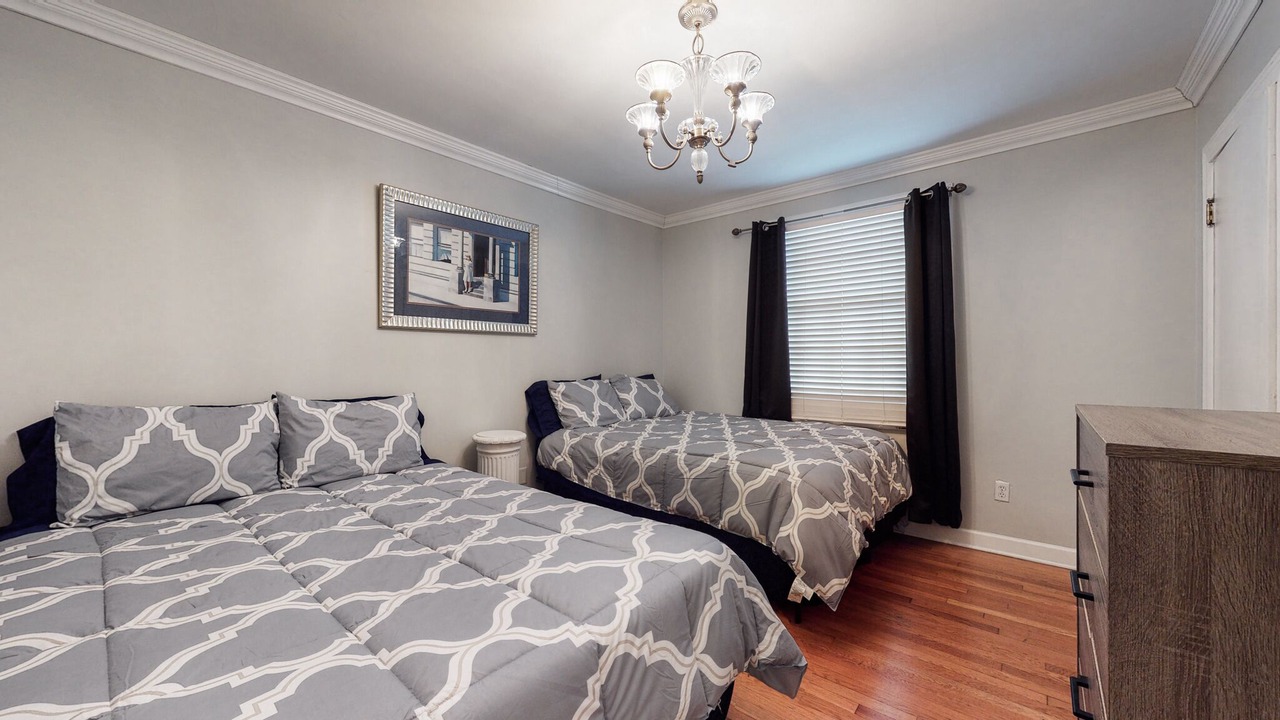 Photo of Bedroom in Green Hills